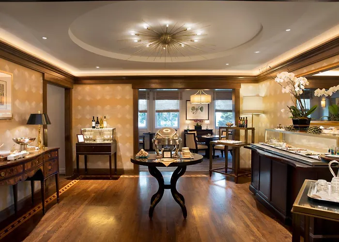 Stunning San Francisco Hotels with Balconies